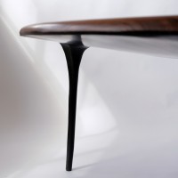 <a href=https://www.galeriegosserez.com/gosserez/artistes/loellmann-valentin.html>Valentin Loellmann </a> - Steel - Table ronde